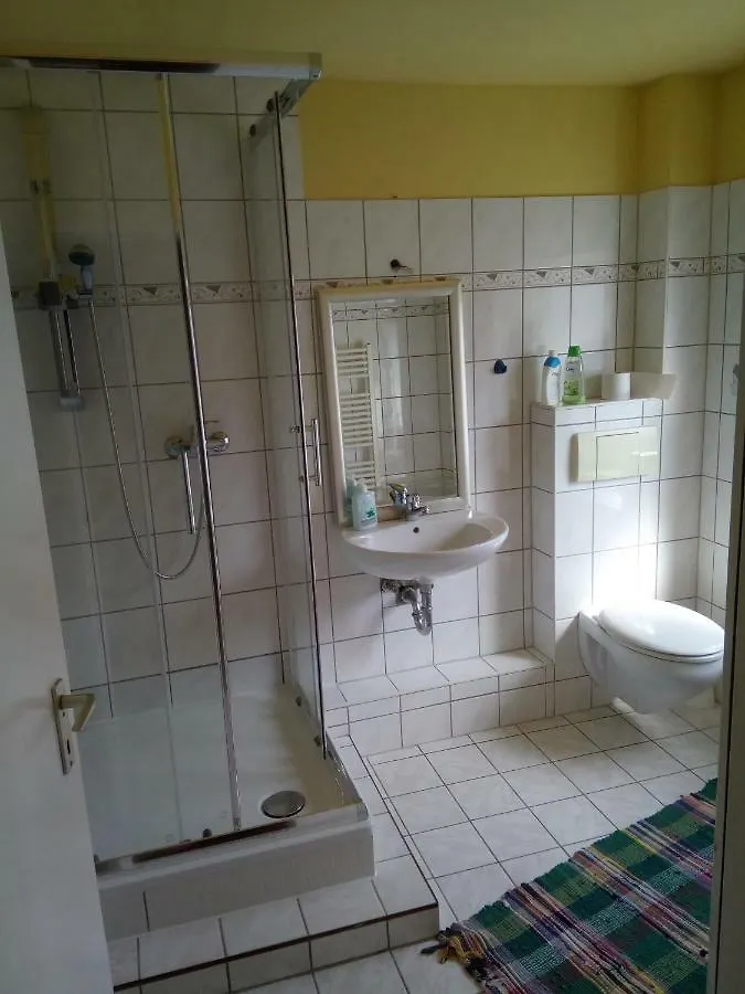 Gunstige Zimmer - Simple Rooms Köln
